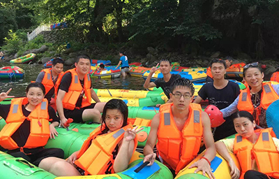 乐玩LEWIN时代公司铁骑