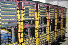 机房弱电工程搬迁，工程师们提供整套解决方案