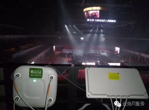 棒女郎万人峰会使用的无线网络设备